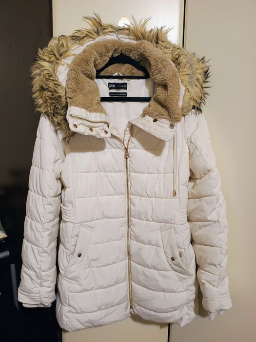 Geaca Zara S alba, de iarna