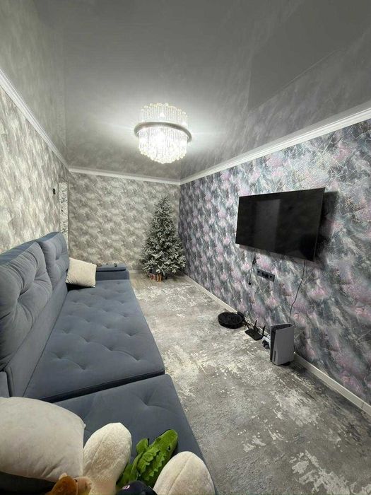 Продам 2-х комнатную квартиру на против ЧЛГУ