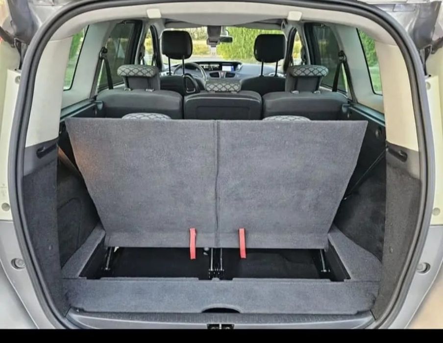 Vând Renault Grand Scenic 3