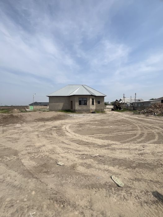 16 соток свет. Вода есть