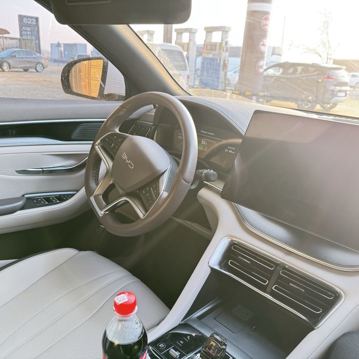 Продаю или обменяю на квартиру или офисс в центре с моей доплатой