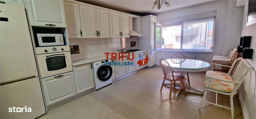 Apartament luminos cu 3 camere de vânzare, zona Kaufland