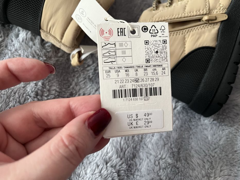 Ботинки размер 25 от бренда Зара