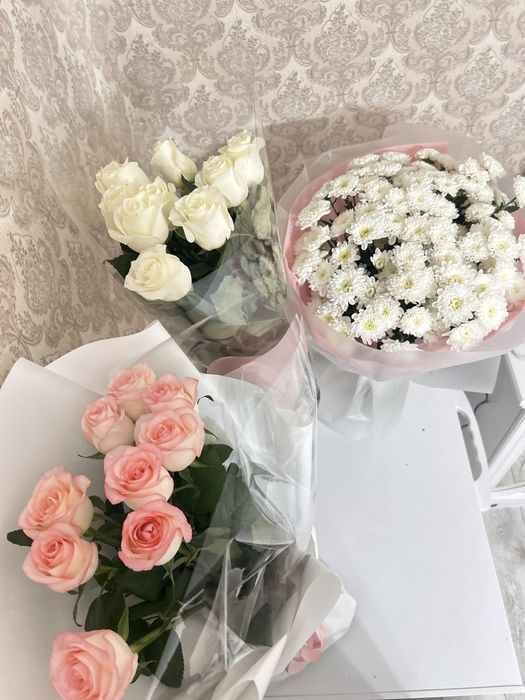 Букеты пышные свежие