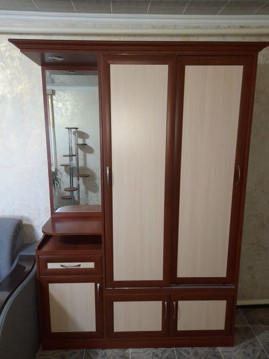 Продается прихожая