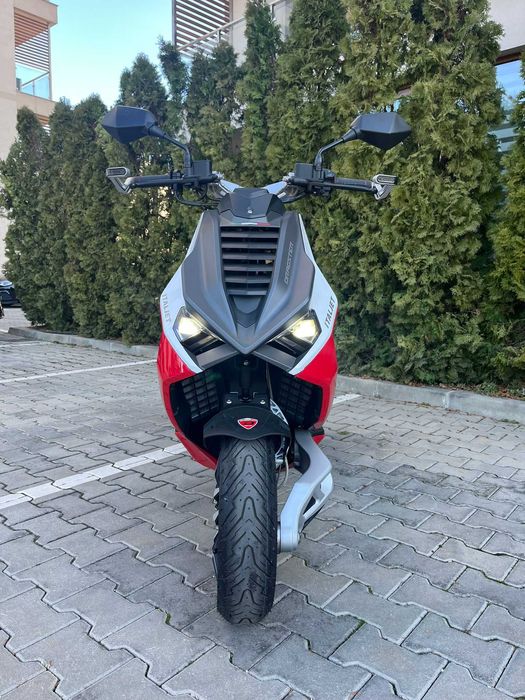 Scuter Italjet Dragster 125cm