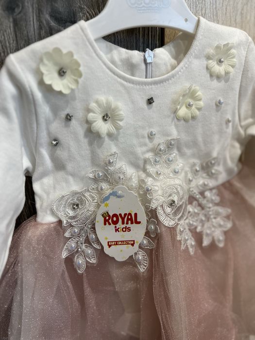 Продаю НОВОЕ платье для девочки 6-9 месяцев