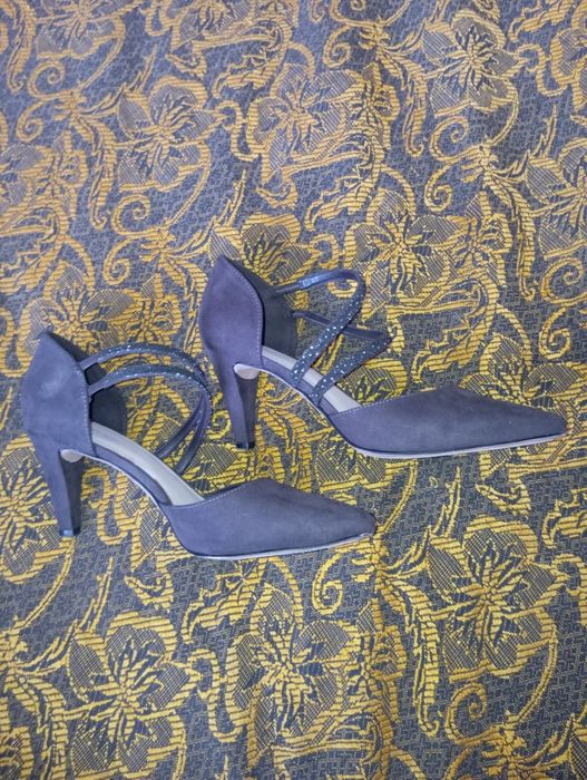 Обувки на ток catwalk deichman