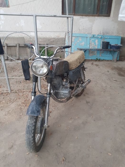 Продаю мотоцикл цена догаварная