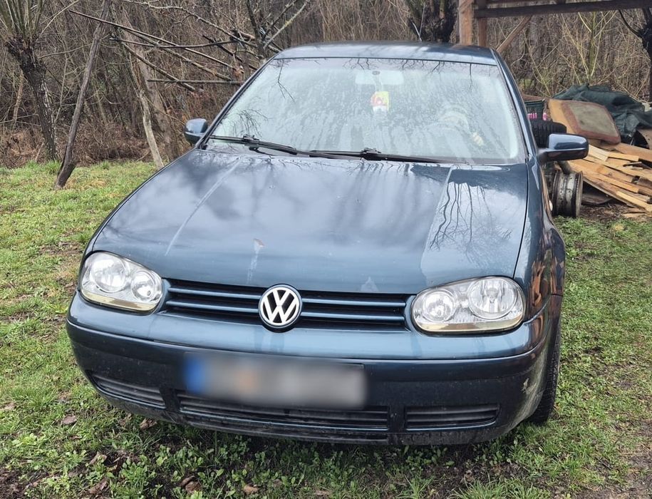 Golf 4 , an 2003 pentru piese