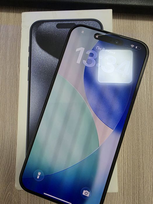 Продам IPhone 15 Pro Max, 512 gb
