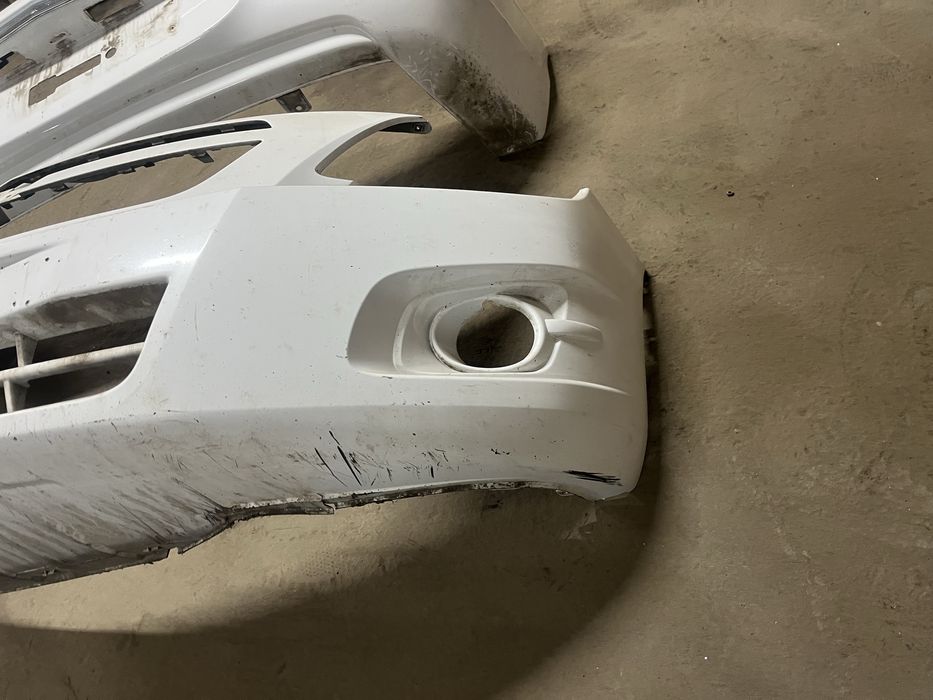 Продам бампера перед зад на кобальт