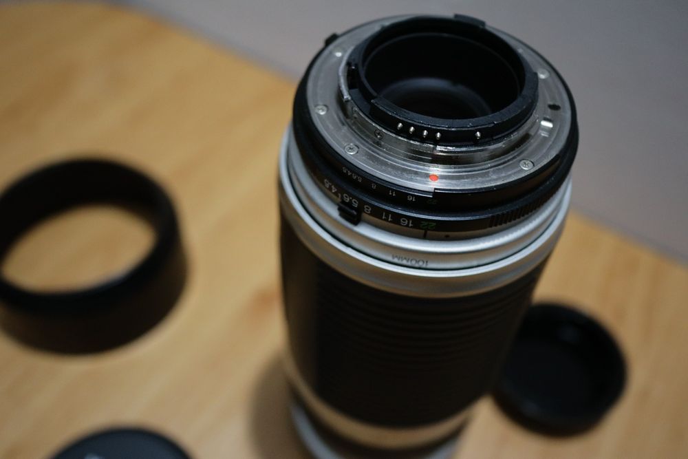 Obiectiv tele zoom Vivitar Series 1 100-400mm pentru Nikon