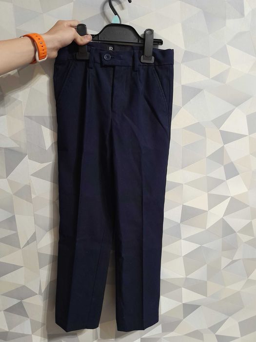 Школьная форма для первоклассника