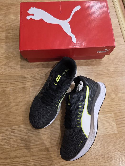 Adidași, Puma, noi cu cutia
