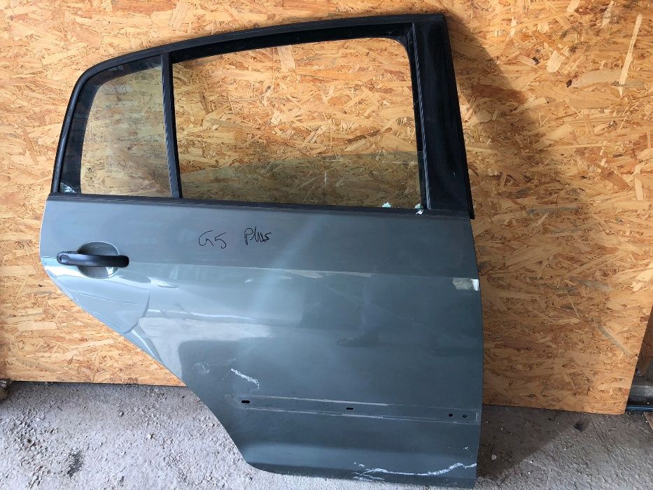 Usa dreapta spate, stanga spate, completa, VW Golf 5 plus, impecabila