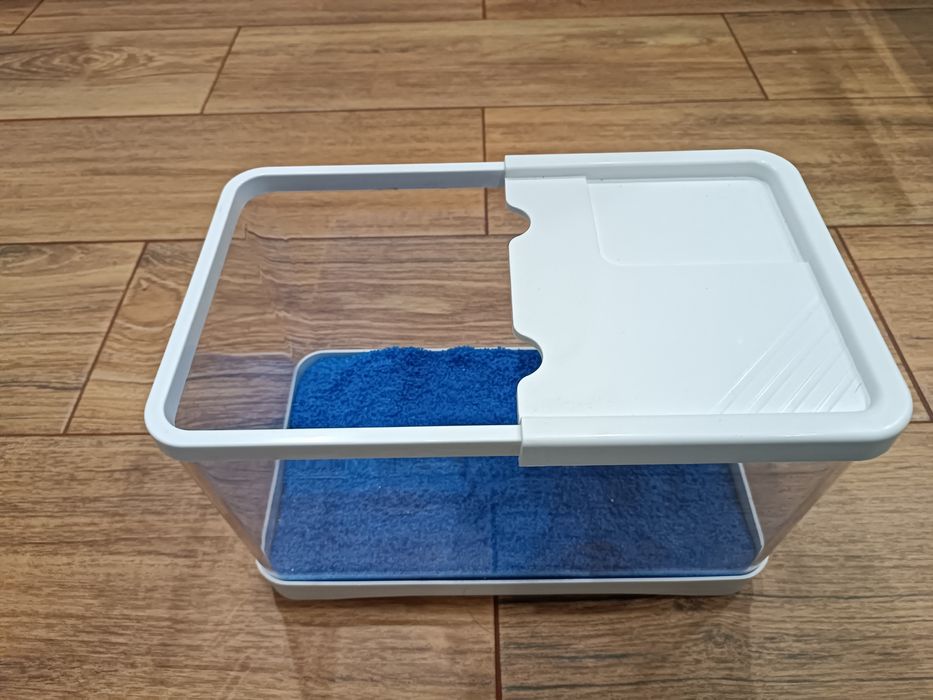 Acvariu Dsktop  din plastic