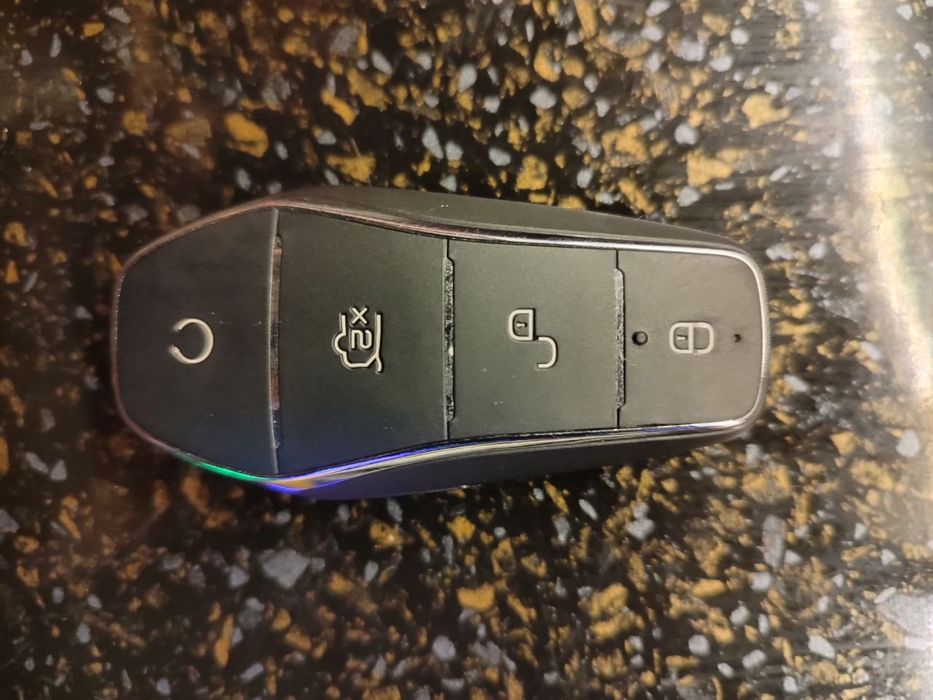 Пульт BYD Kalit.