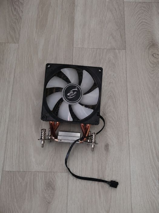 Продам кулер для процессора MuteCooler S400