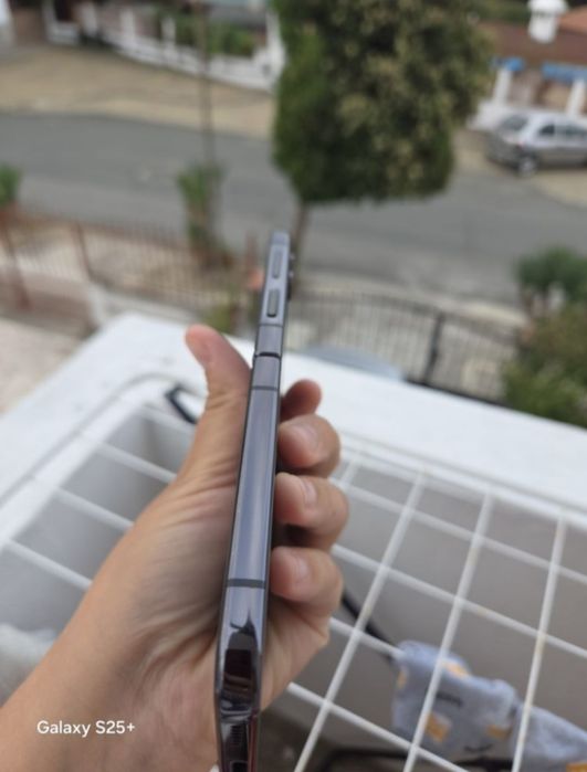 Samsung flip 4  256 GB