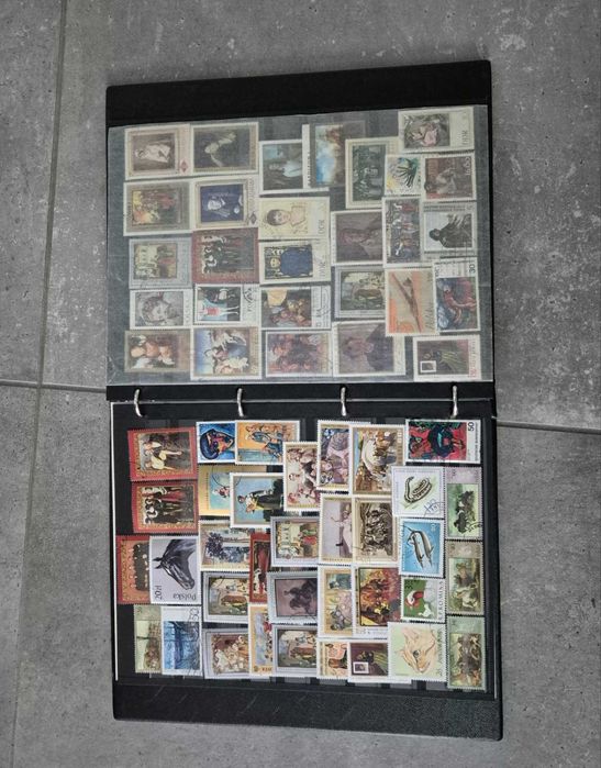 Луксозен кожен албум с марки