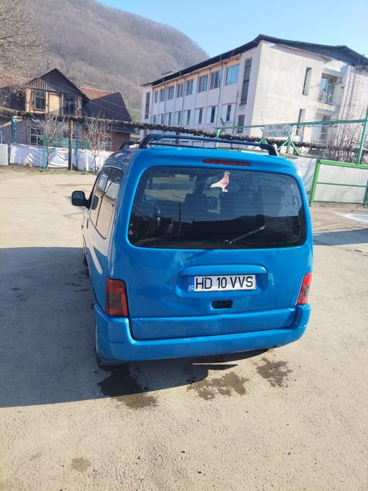 Vând Citroen în stare bună de funcționare