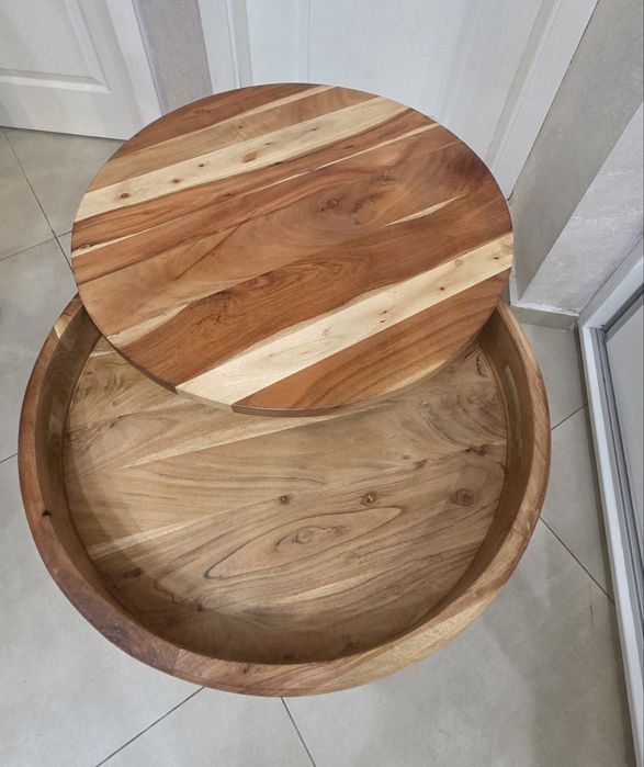 Холна маса  с вграден шкаф