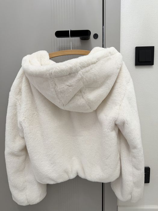 Bershka куртка размер S