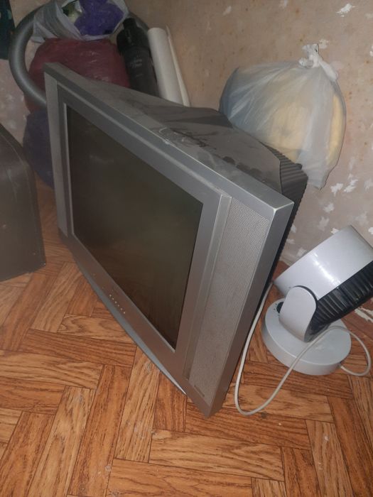 Телевизор сотилади