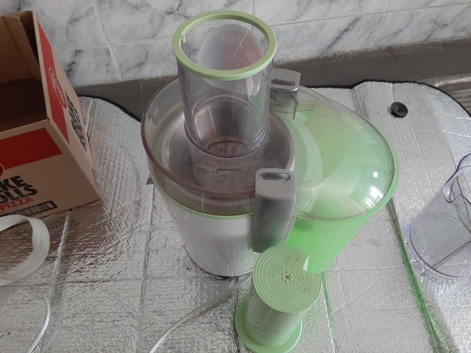 storcator fructe legume bosch impecabil pret 220 lei