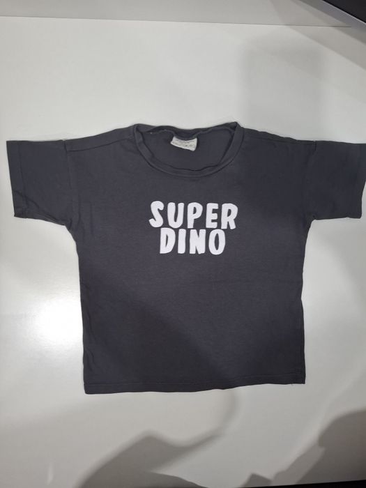 Продам детские футболки