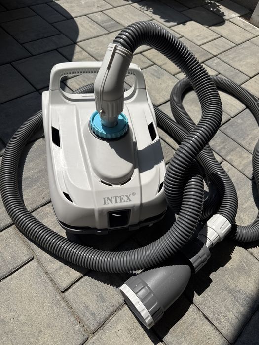 Aspirator piscina Intex