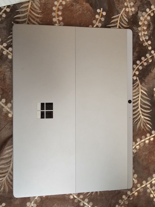 Microsoft Surface Pro 8 LTE Advanced – i5 gen. 11, 16 GB RAM, 256 GB SSD