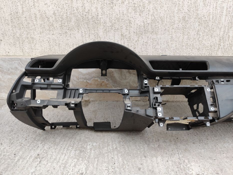 Plansa bord Volkswagen Passat B6 2006-2010 3C0