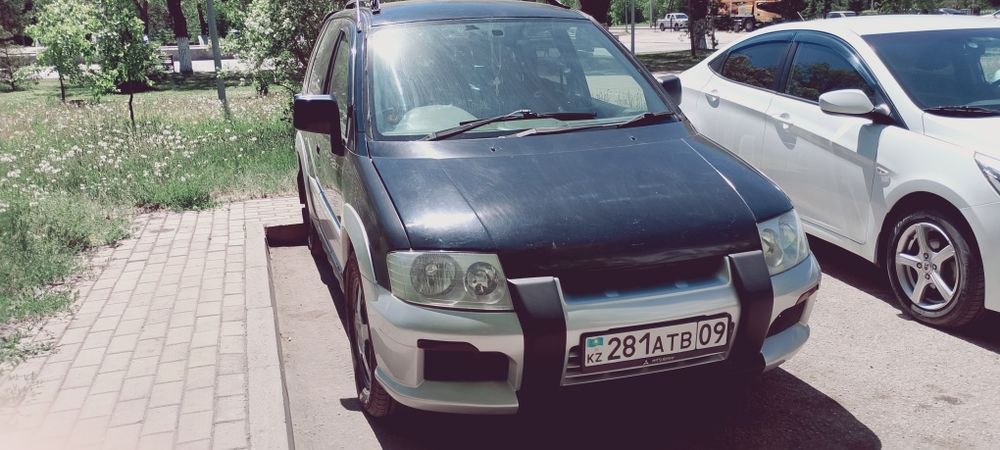 Mitsubishi rvr 1999