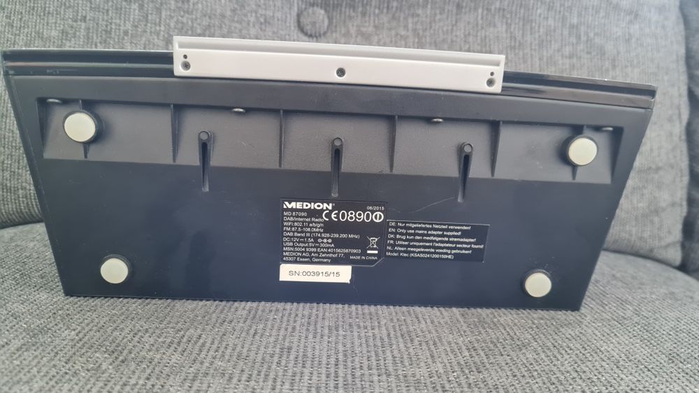 Medion I-net, FM, DAB+,USB player.