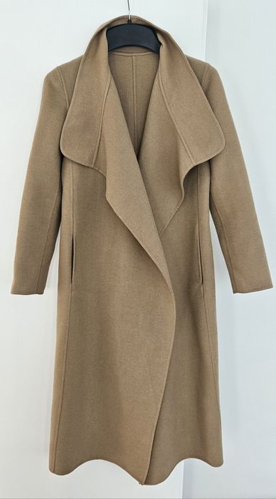 Дамско вълнено палто