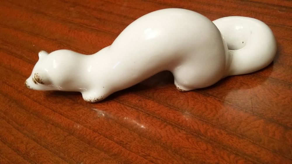 Статуэтки фарфоровые