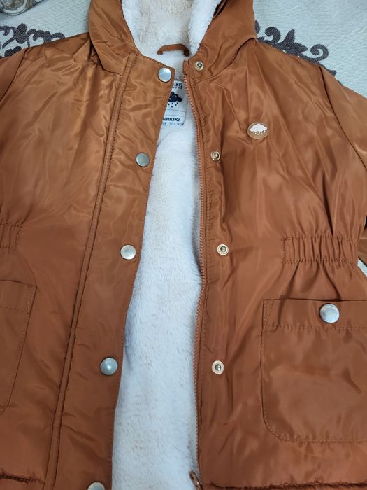 Продам детскую куртку