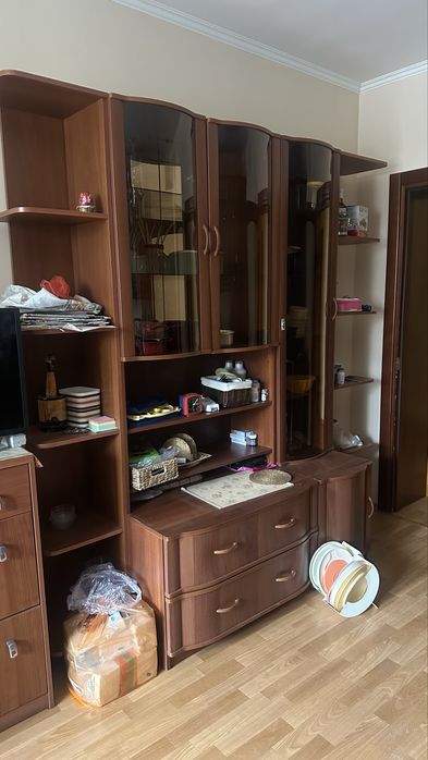 Продам Шкаф для посуды