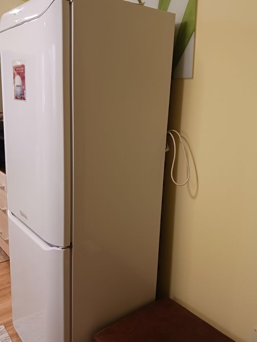 Vand combina no frost Ariston