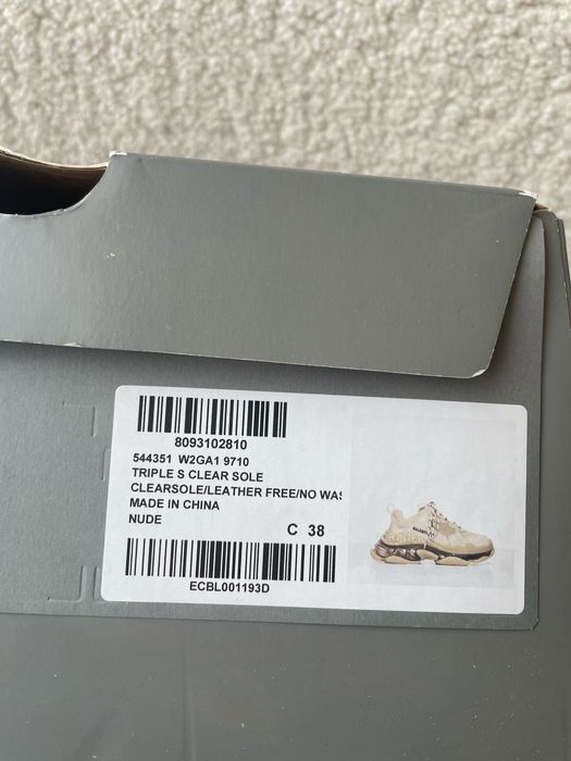 Маратонки BALENCIAGA 38