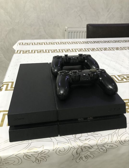 PlayStation 4 500 ГБ