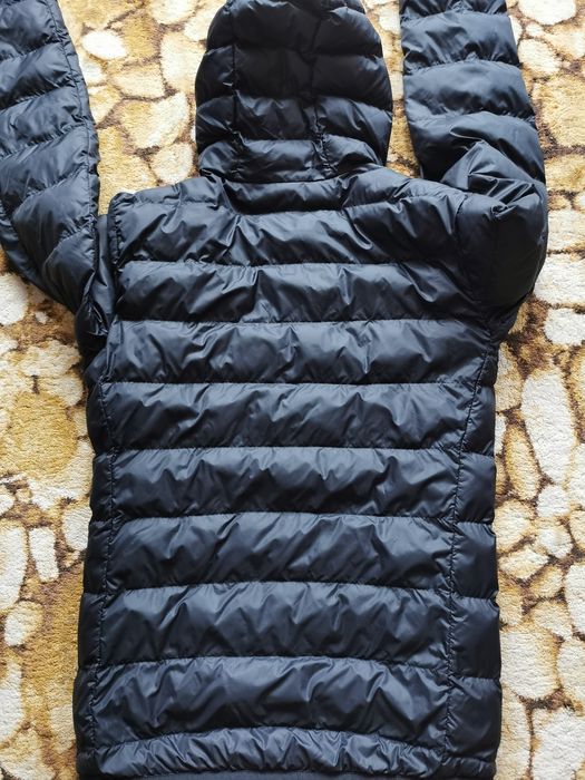 Geaca Peak Performance S salewa mammut salomon la sportiva marmot