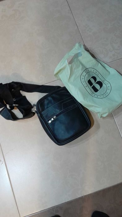 Мъжка чанта   ...