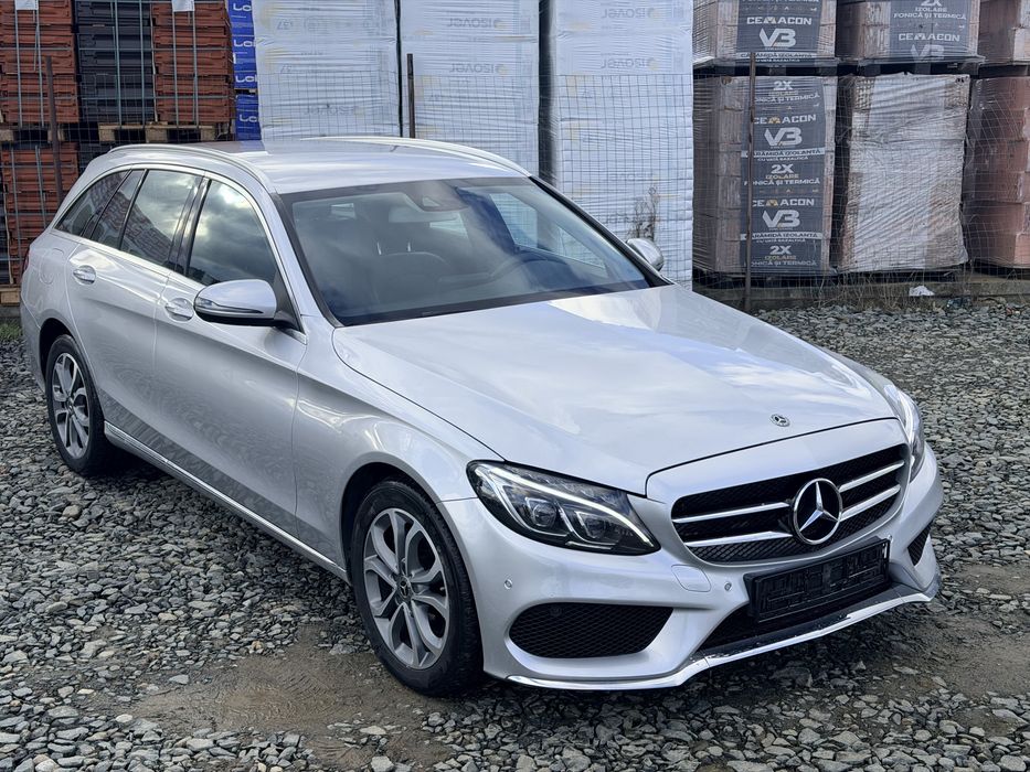 Mercedes Benz C220 AMG