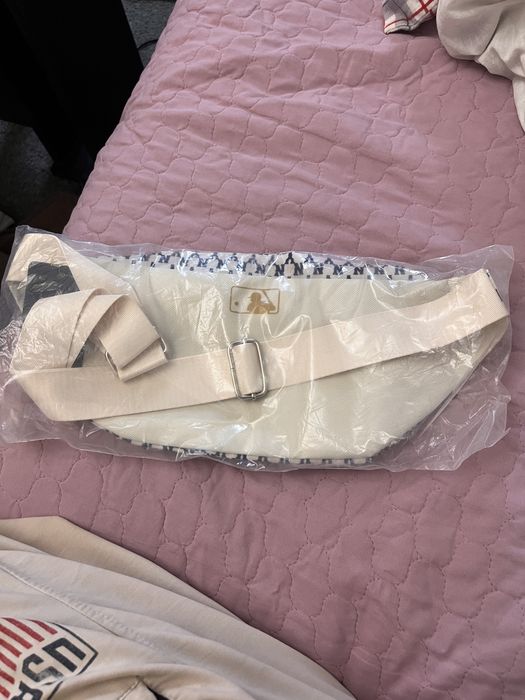 Сумка MLB на пояс