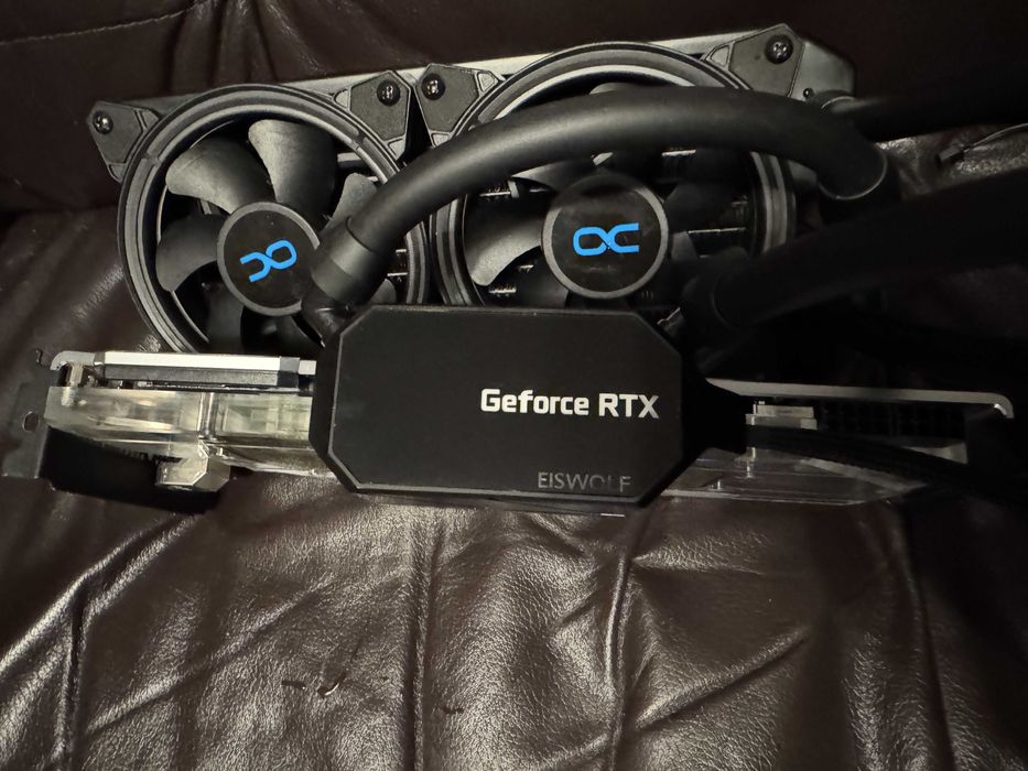 Nvidia RTX 2080TI + EisWolf2AIO