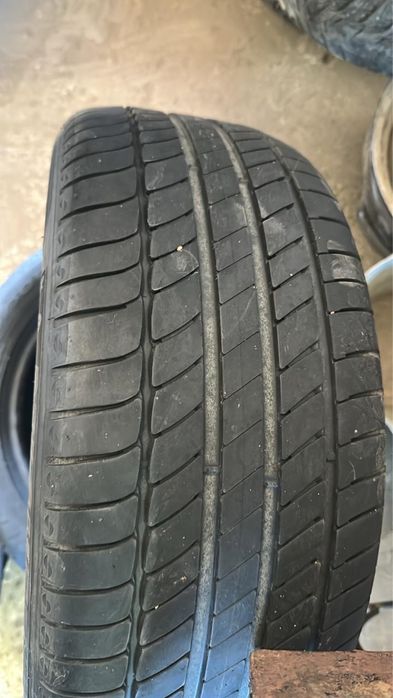 225/50/17 продам шины