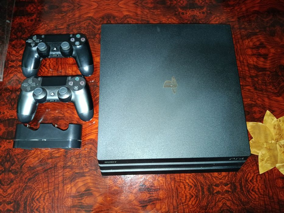 ps4 pro sotiladi
